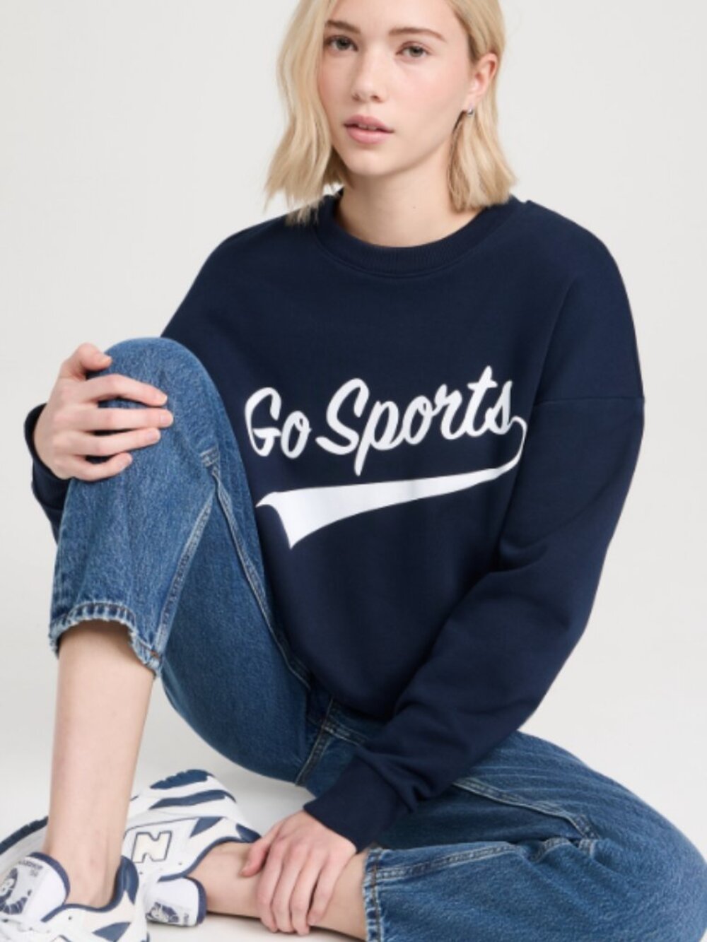 Favorite Daughter Go Sports Fleece Crew Neck Navy Sweatshirt Cozy Preppy Sz XS